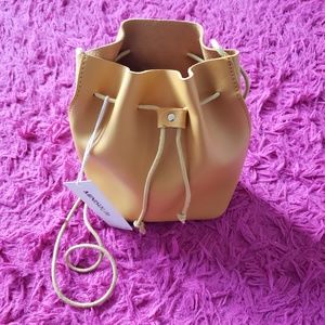 Leather bucket bag